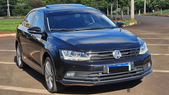 VOLKSWAGEN JETTA 2.0 TSI HIGHLINE 211CV GASOLINA 4P TIPTRONIC VOLKSWAGEN JETTA 2.0 TSI HIGHLINE 211CV GASOLINA 4P TIPTRONIC